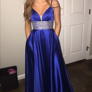 Sherri hill royal blue prom dress